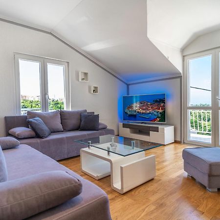 Apartments Ines ซัฟทัท ภายนอก รูปภาพ