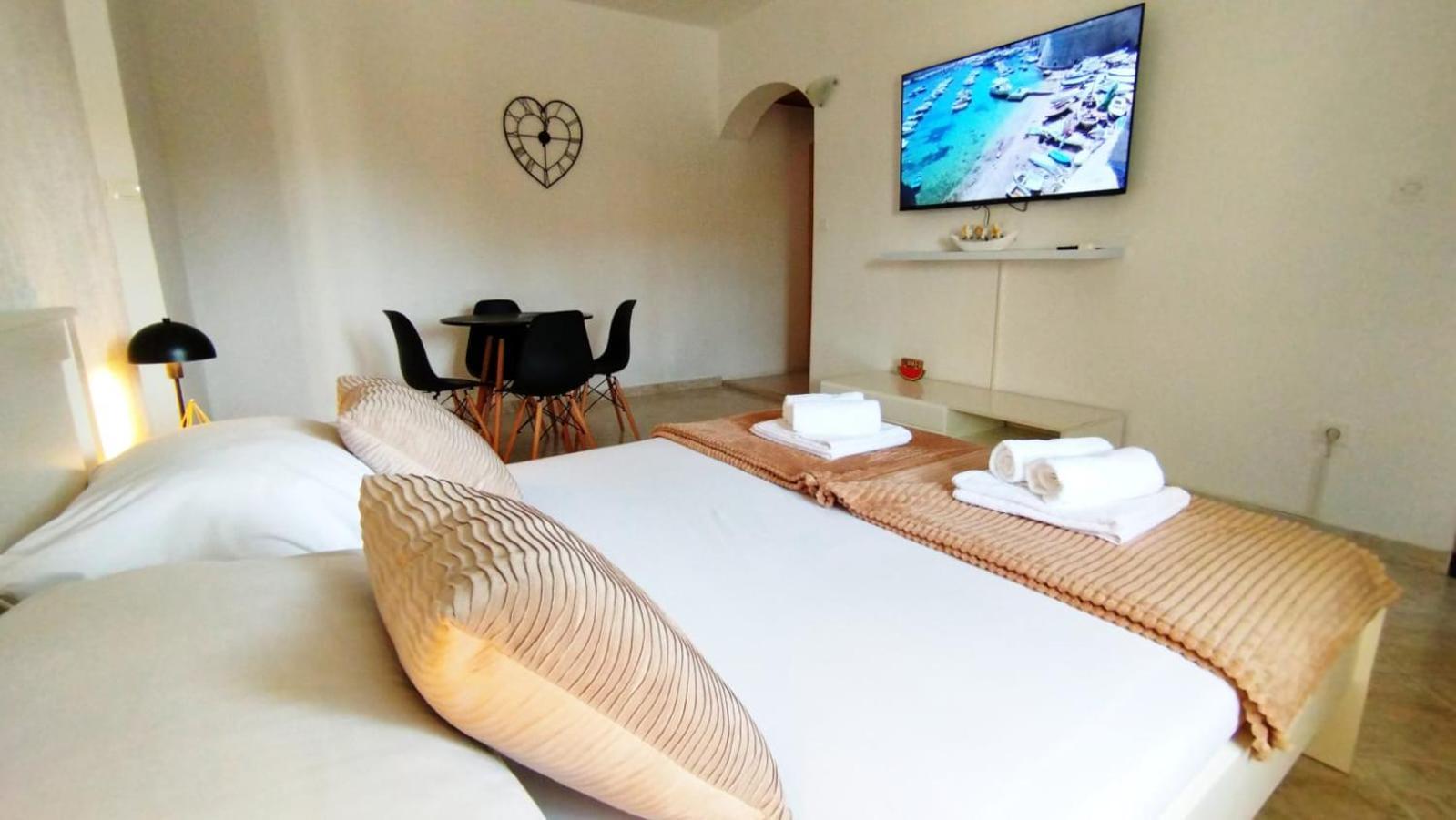 Apartments Ines ซัฟทัท ภายนอก รูปภาพ